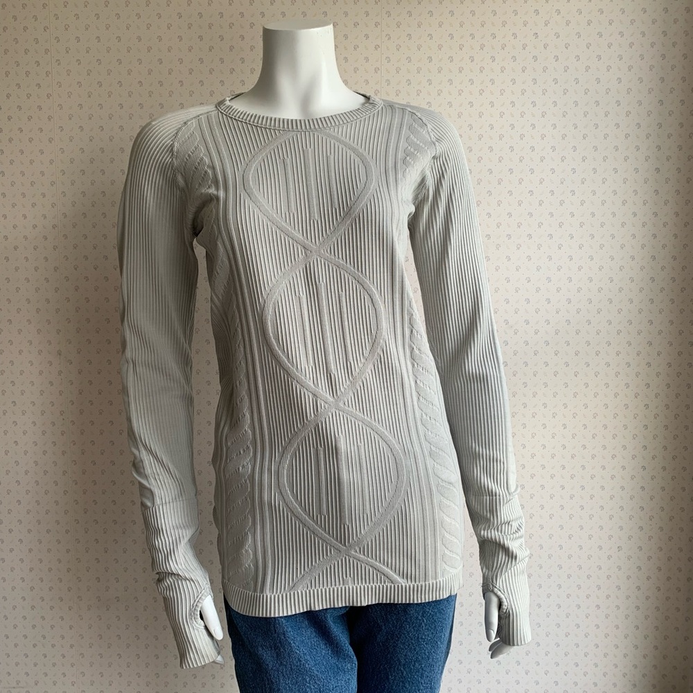 Lululemon Rest Less Pullover Long Sleeve sz Medium PW15